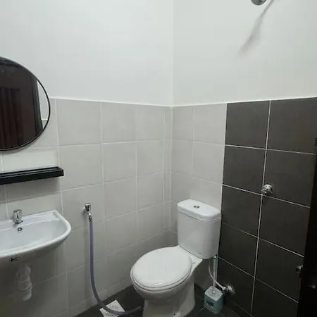 Hazzani Homestay Klia Banting  Exterior photo